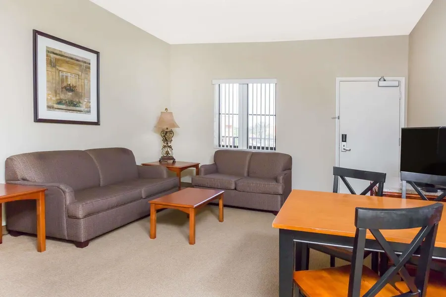 Clarion Inn Ormond Beach at Destination Daytona hotel detail image 6