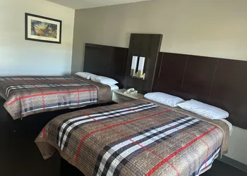 Deluxe INN Augusta hotel thumbnail 4