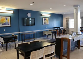 Microtel Inn & Suites by Wyndham Columbus/Near Fort Benning hotel thumbnail 3