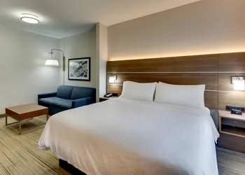 Holiday Inn Express Atlanta - Emory University Area by IHG hotel thumbnail 4