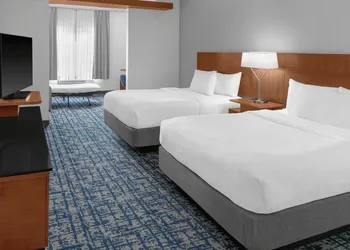Fairfield Inn & Suites Calhoun hotel thumbnail 5
