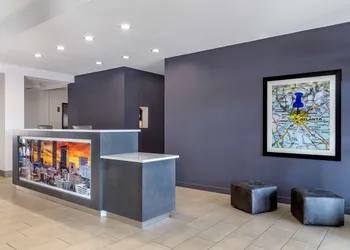 Comfort Suites McDonough Atlanta South hotel thumbnail 2