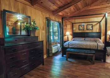 Forrest Hills Mountain Resort hotel thumbnail 7