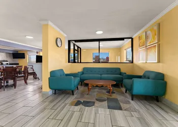 Quality Inn & Suites Dublin hotel thumbnail 3