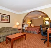Peach State Inn & Suites hotel detail image 5
