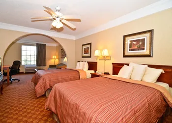 Peach State Inn & Suites hotel thumbnail 7