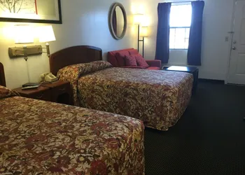 American Inn hotel thumbnail 2