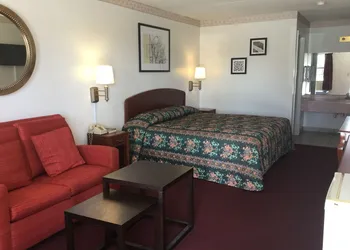 American Inn hotel thumbnail 7