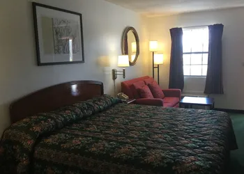 American Inn hotel thumbnail 8