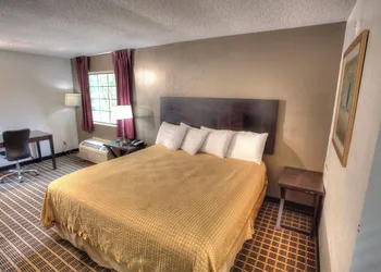 Ameriview Inn and Suites hotel thumbnail 8
