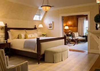 Castle Hill Inn hotel thumbnail 6