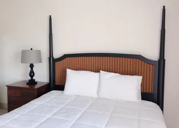 Hilo Reeds Bay Hotel hotel thumbnail 5