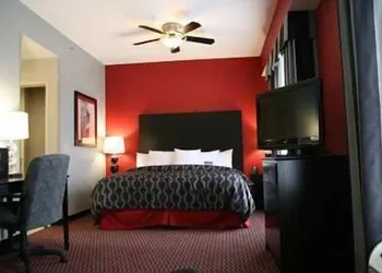 Homewood Suites by Hilton Leesburg hotel thumbnail 5