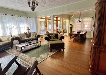 Aloha Junction Bed and Breakfast hotel thumbnail 2