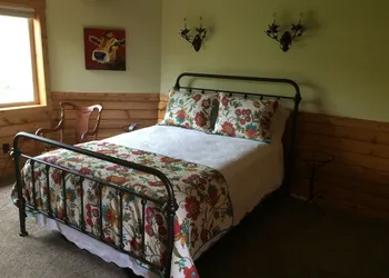 Fin and Feather Inn hotel thumbnail 7