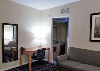 Baymont by Wyndham Indianapolis Northwest hotel thumbnail 6