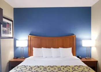 Baymont by Wyndham Indianapolis Northwest hotel thumbnail 7