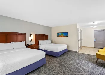 Hampton Inn DeKalb, IL hotel thumbnail 5