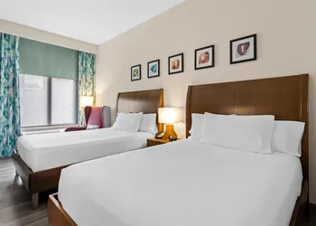 Hilton Garden Inn Chicago Downtown Riverwalk hotel thumbnail 7