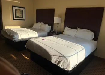 SureStay by Best Western Salem hotel thumbnail 8