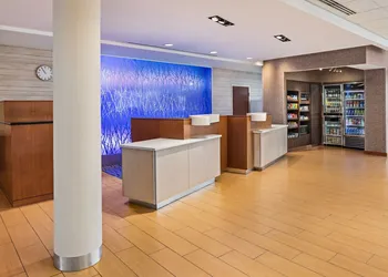 Fairfield Inn & Suites by Marriott Waterloo Cedar Falls hotel thumbnail 3