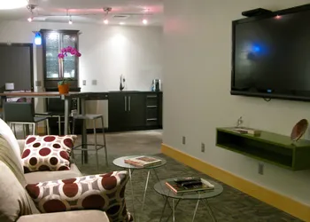Suites at 118 hotel thumbnail 8