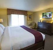 Swan Lake Resort hotel detail image 4