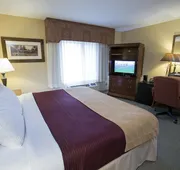 Swan Lake Resort hotel detail image 7
