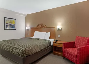 Rodeway Inn Terre Haute near University hotel thumbnail 7