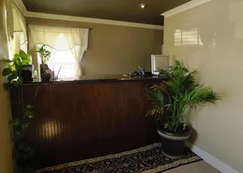 Best Inn Motel hotel thumbnail 2
