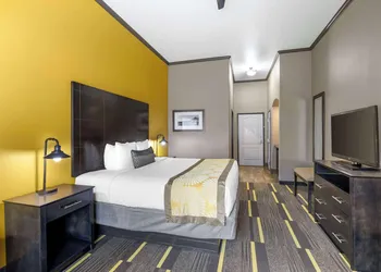 Best Western Plus Emerald Inn & Suites hotel thumbnail 6