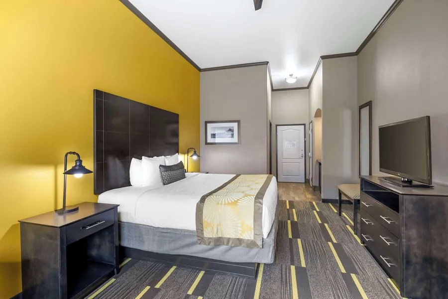 Best Western Plus Emerald Inn & Suites hotel detail image 6