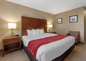 Comfort Inn & Suites Hays I-70 hotel thumbnail 5