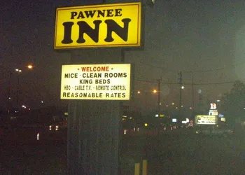 Pawnee Inn hotel thumbnail 7