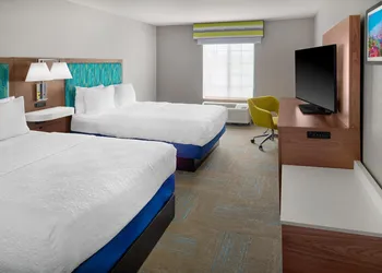 Hampton Inn Kansas City The Legends hotel thumbnail 6