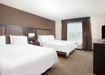 Holiday Inn Express & Suites Glasgow by IHG hotel thumbnail 4
