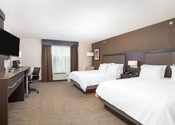 Holiday Inn Express & Suites Glasgow by IHG hotel thumbnail 6