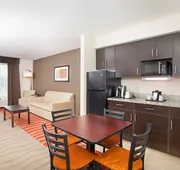Holiday Inn Express & Suites Glasgow by IHG hotel detail image 7