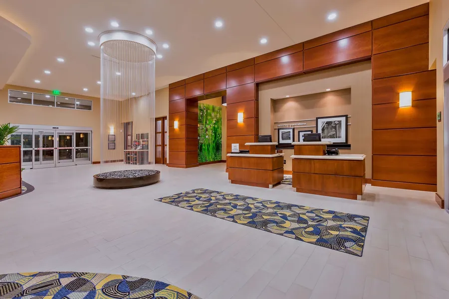 Hampton Inn & Suites Downtown Owensboro/Waterfront hotel detail image 2