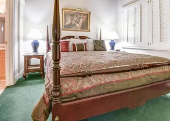Plaza Suites Downtown New Orleans hotel thumbnail 6