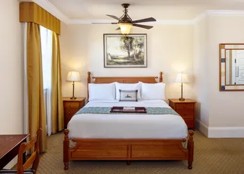 Historic Boone Tavern Hotel and Restaurant hotel thumbnail 6