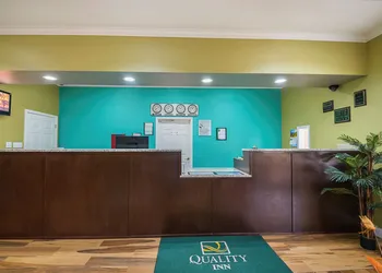 Quality Inn DeRidder hotel thumbnail 4