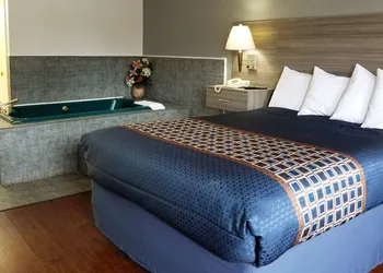 Old Bardstown Inn hotel thumbnail 4