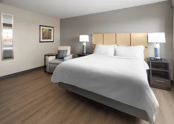 Candlewood Suites Fort Campbell - Oak Grove by IHG hotel thumbnail 7