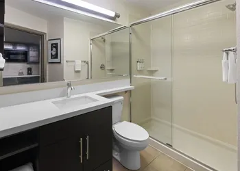 Candlewood Suites Fort Campbell - Oak Grove by IHG hotel thumbnail 8