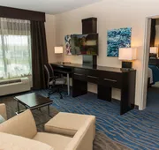 Holiday Inn Owensboro Riverfront by IHG hotel detail image 3