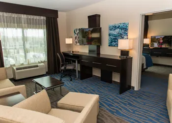 Holiday Inn Owensboro Riverfront by IHG hotel thumbnail 3
