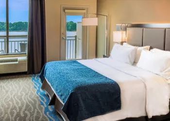Holiday Inn Owensboro Riverfront by IHG hotel thumbnail 7