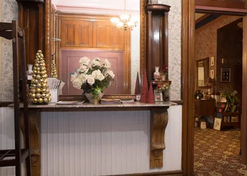 Biltmore Suites Hotel hotel thumbnail 3