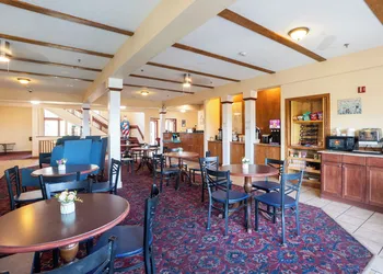 Fireside Inn & Suites - Belfast hotel thumbnail 2